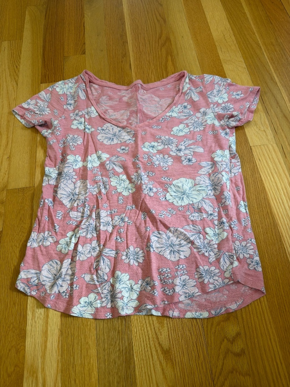 Gap womens v neck t